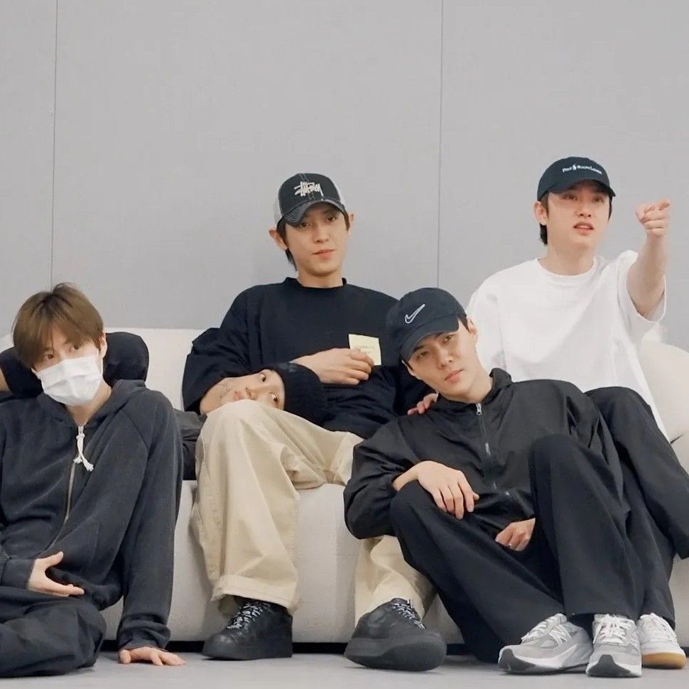Foto terbaru EXO