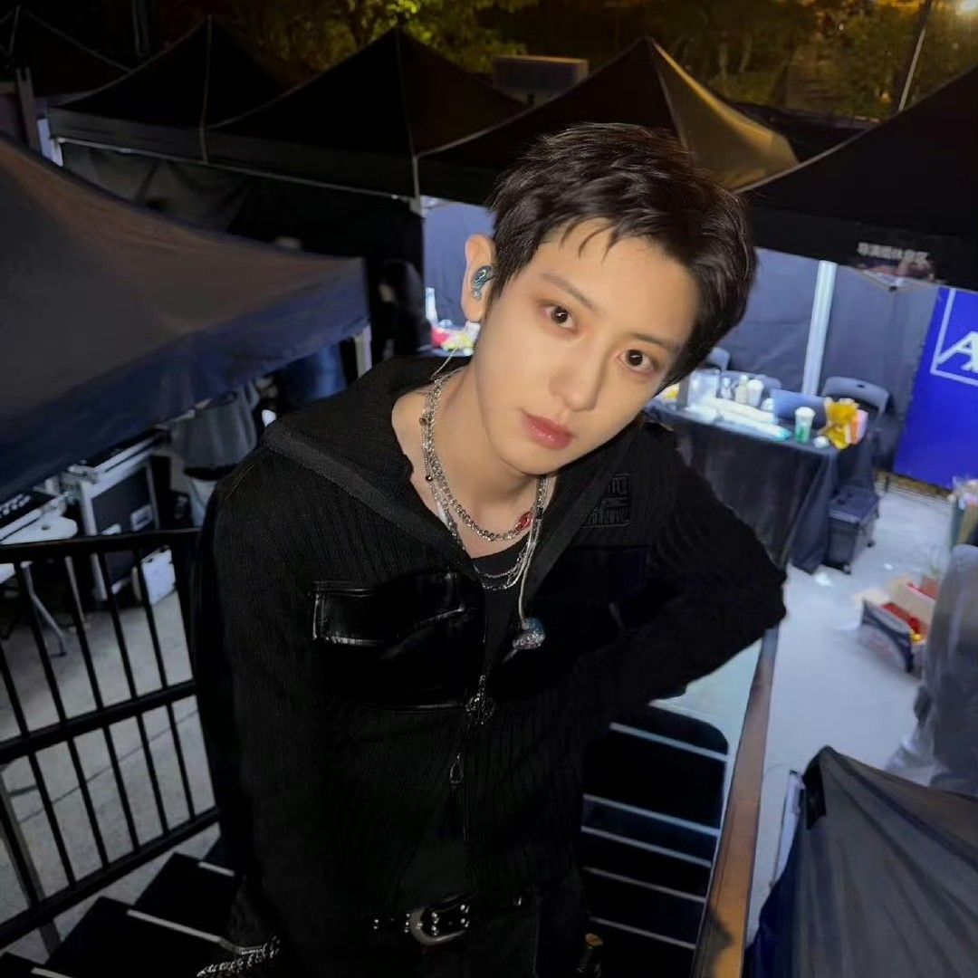 찬열 (EXO) 최근 활동샷