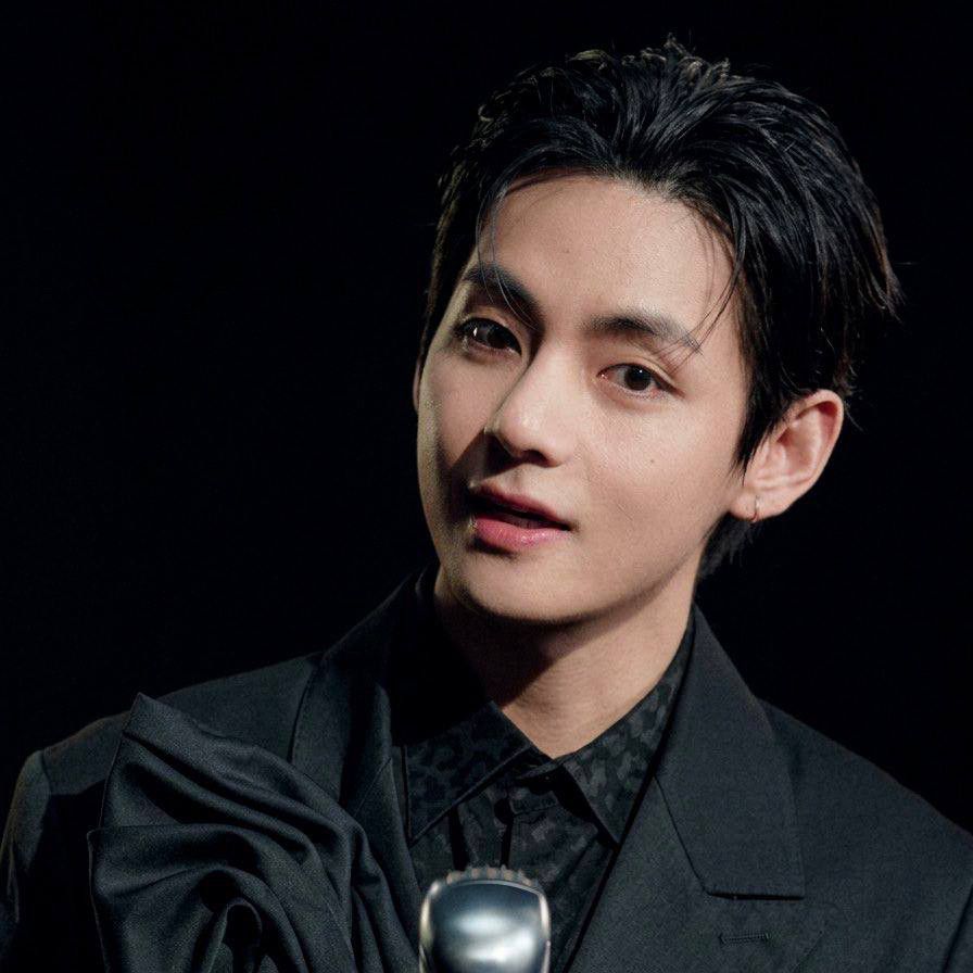 V (防弹少年团)粉丝拍下的瞬间