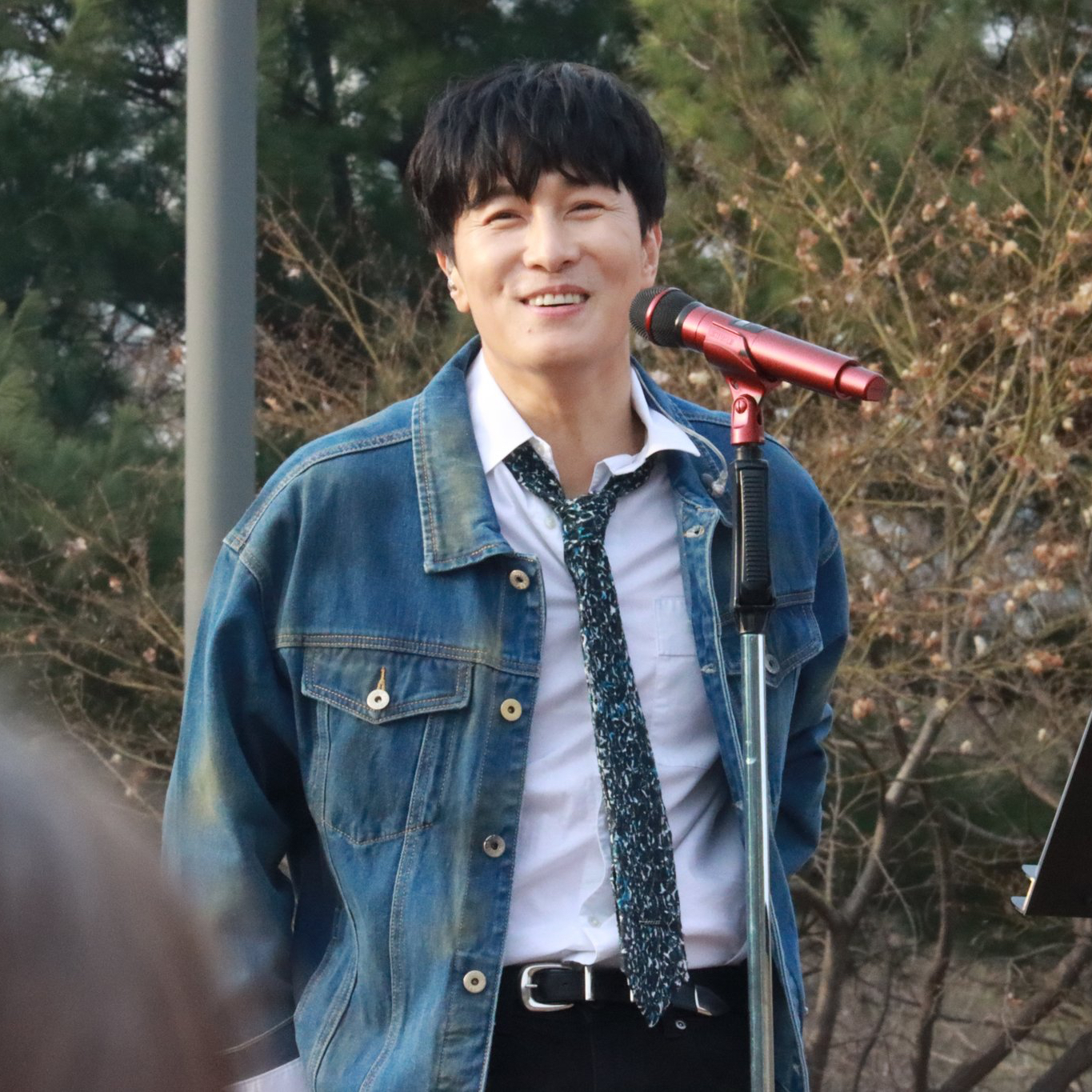 Latest photo of Kim Dongwan (SHINHWA)