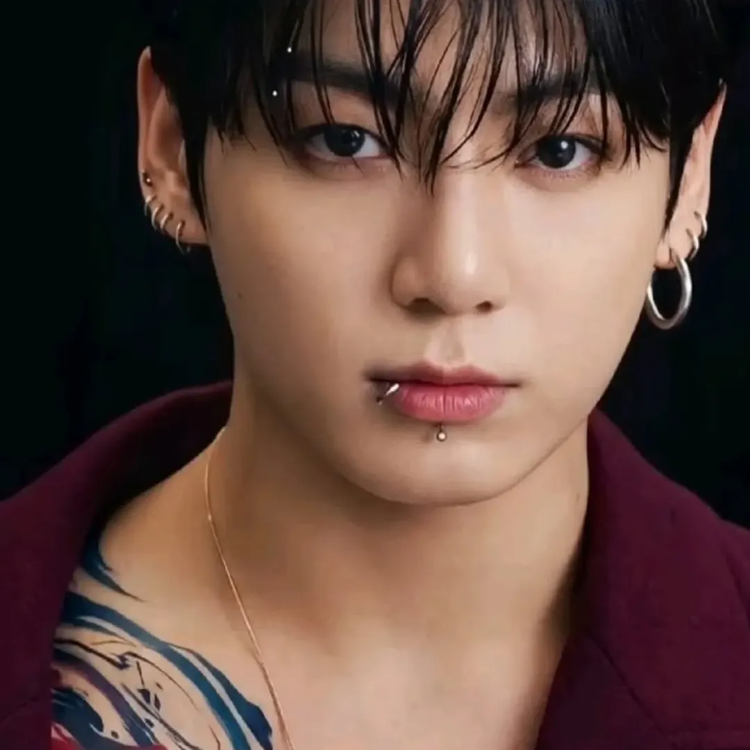 Latest photo of Jungkook (BTS)