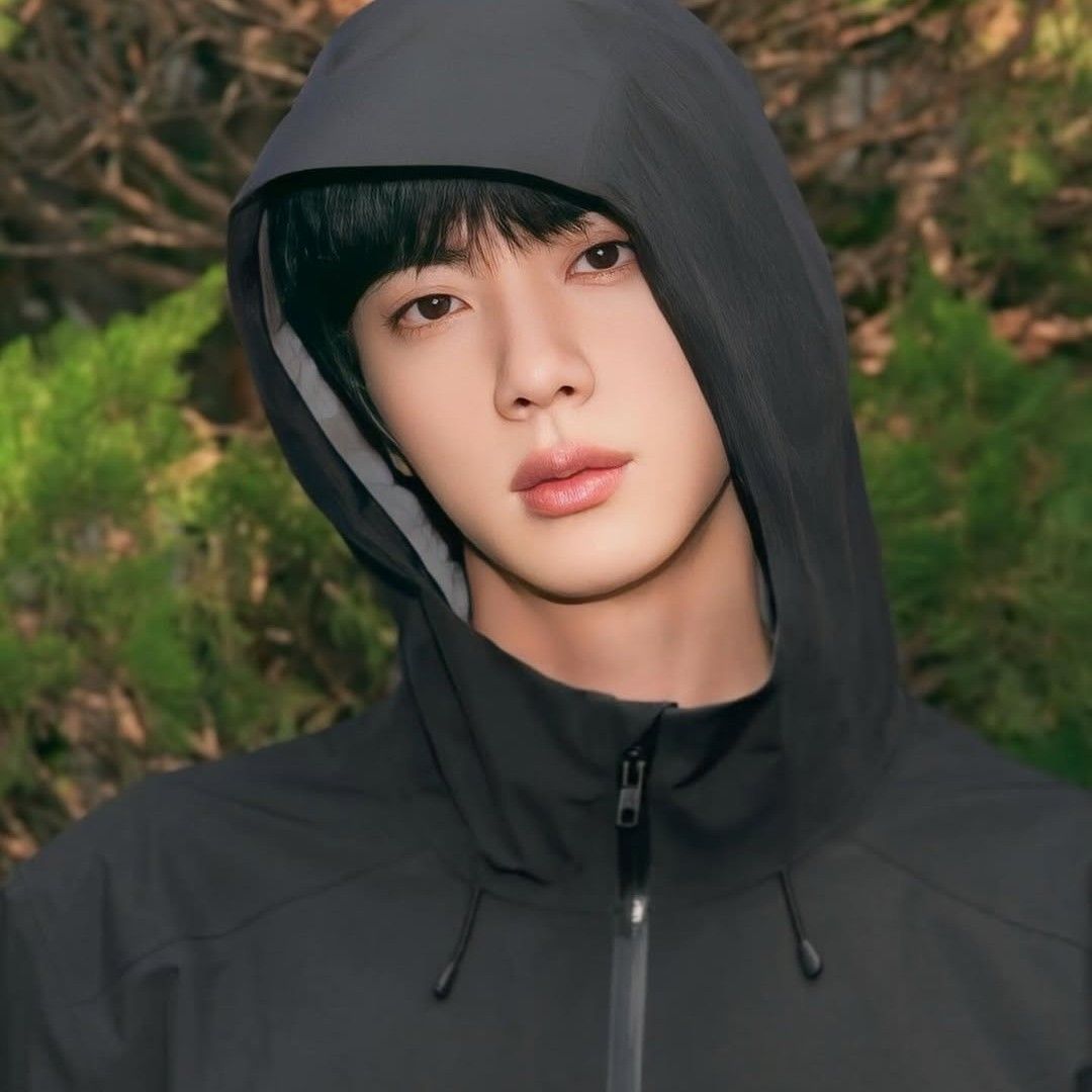 진 (방탄소년단)의 최신 사진