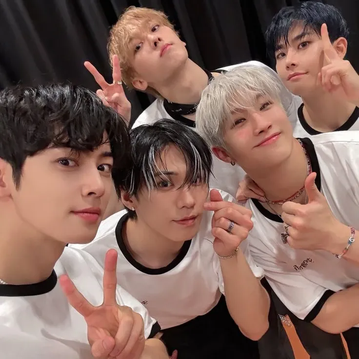 아스트로의 비하인드 컷