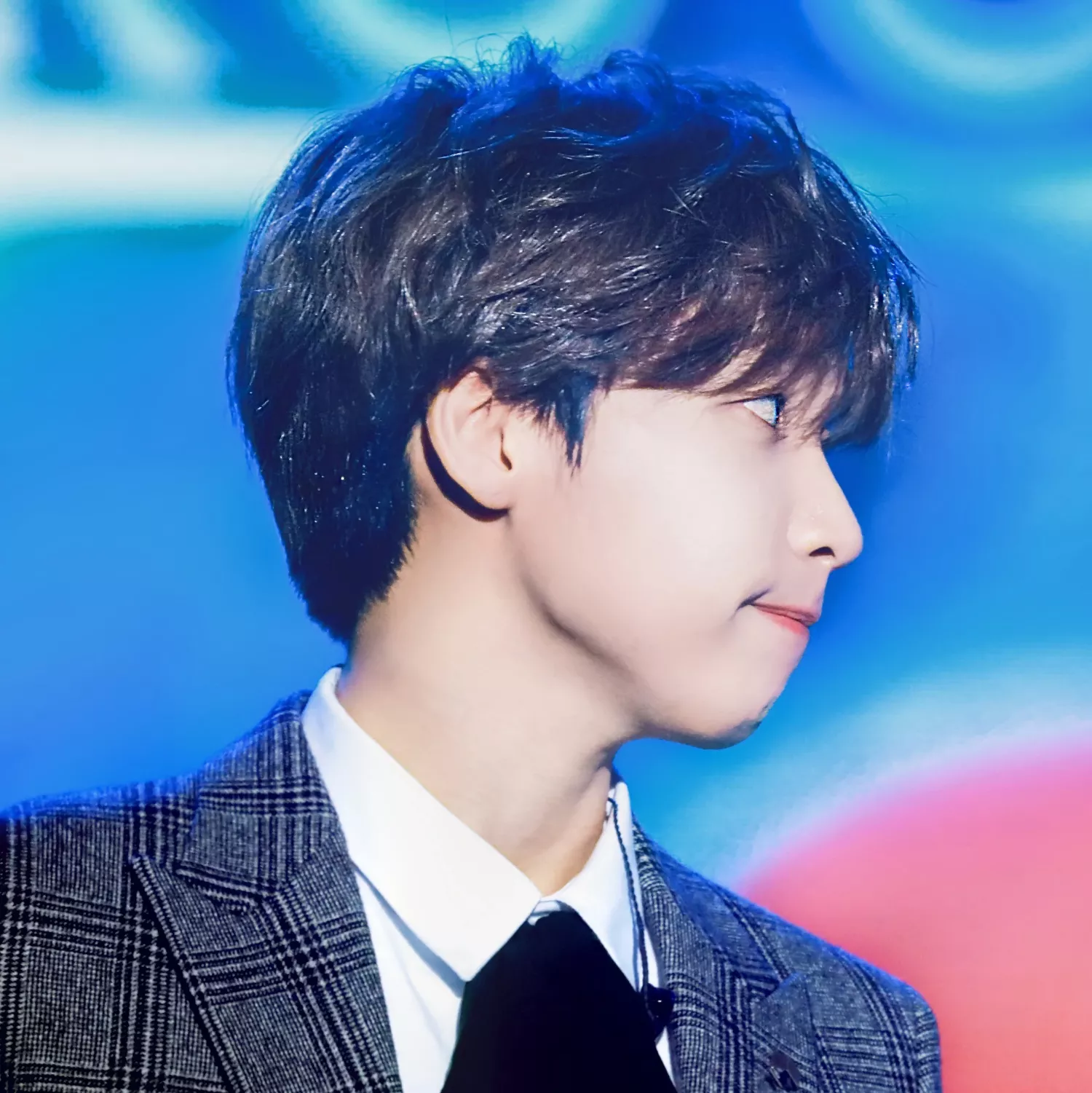 Recent activity shot of Jeong Sewoon