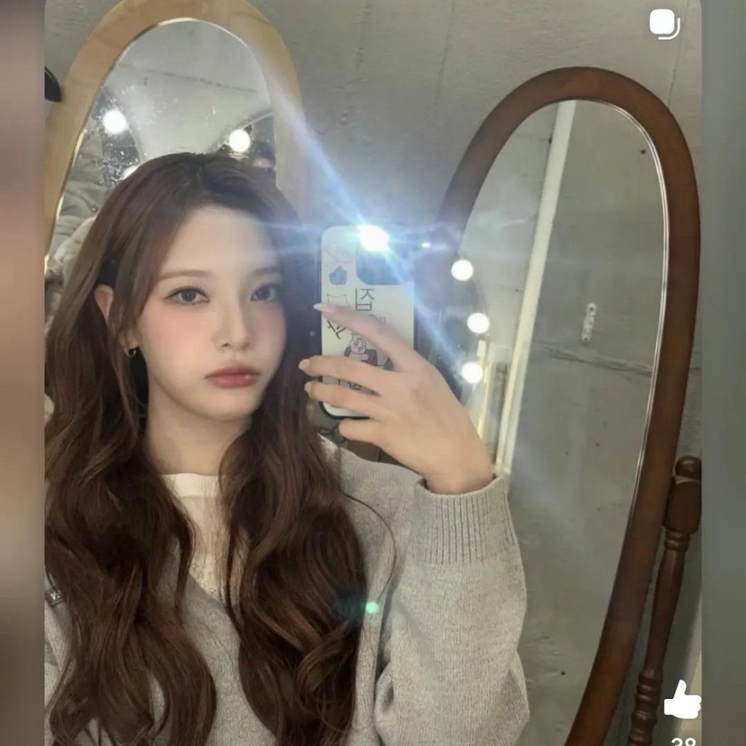 Latest photo of Billlie