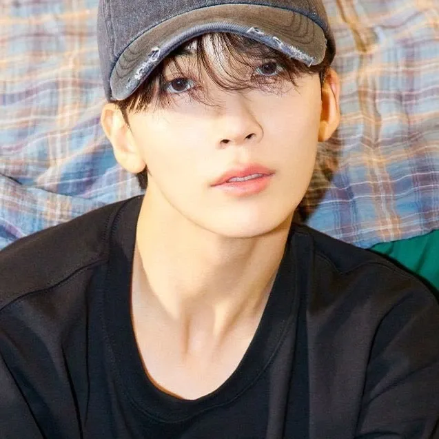 净汉 (SEVENTEEN)的最新活动照片