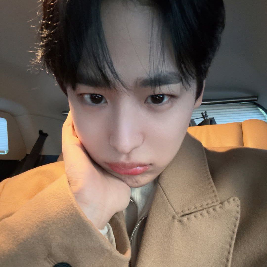 Behind-the-scenes cut of Choi Byungchan