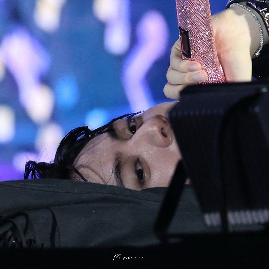 진 (방탄소년단)의 최신 사진