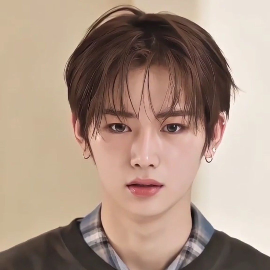 Behind-the-scenes cut of Zhou Anxin (ALPHA DRIVE ONE)