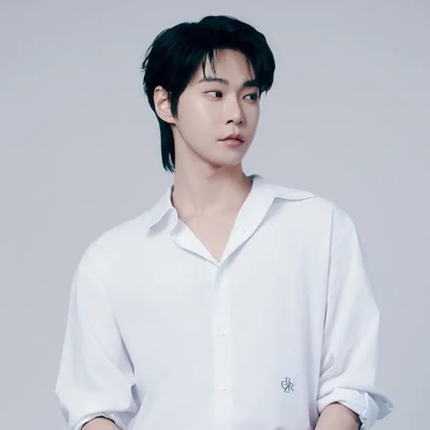 A moment captured by Doyoung (NCT 127)'s fan