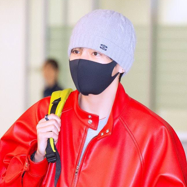 뷔 (방탄소년단) 최근 활동샷