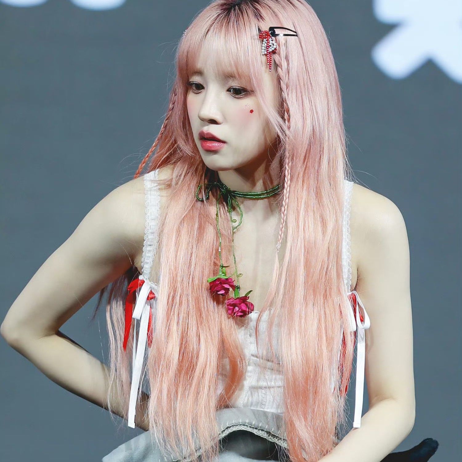 Latest photo of Yuqi (i-dle)