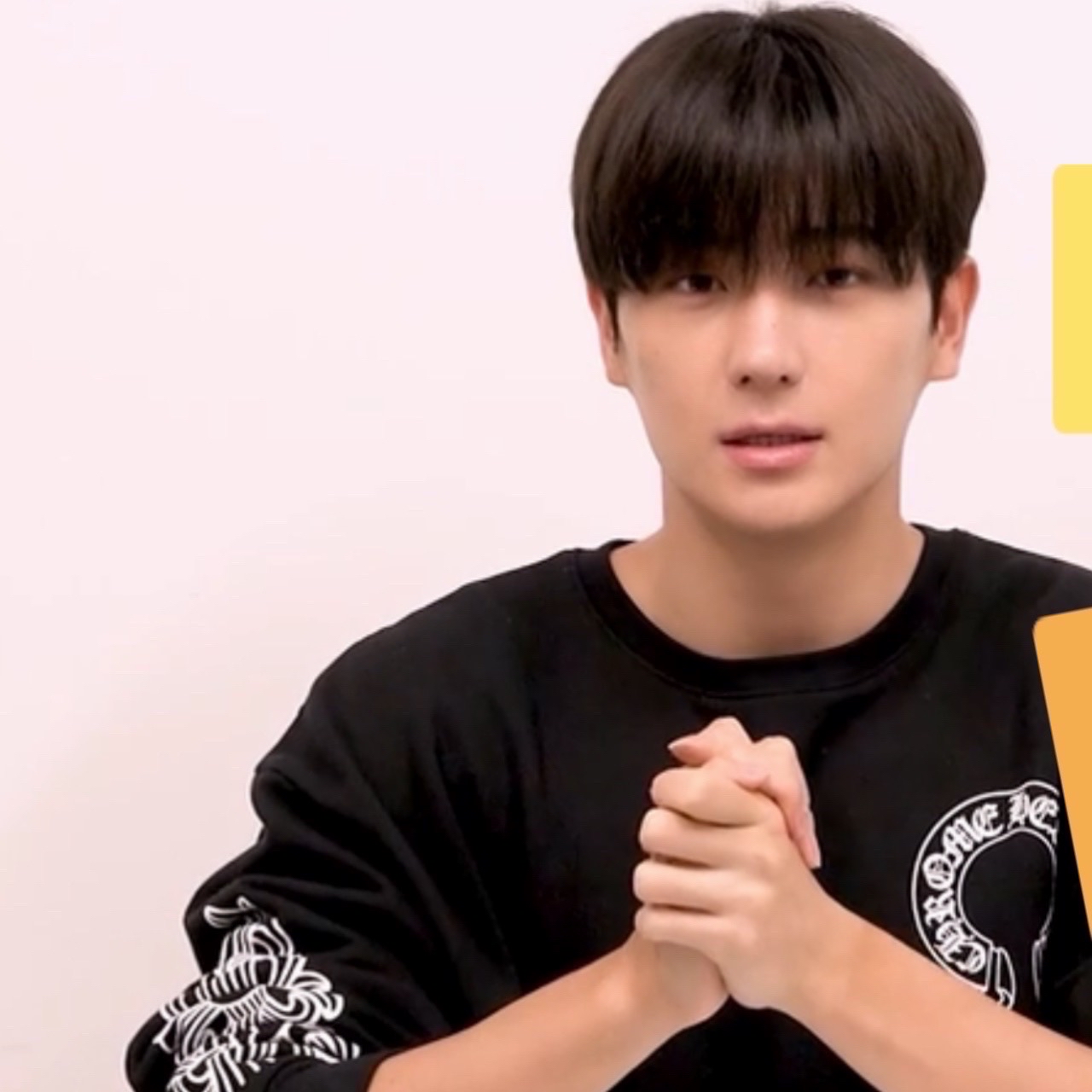 A moment captured by Hyunjae (THE BOYZ)'s fan