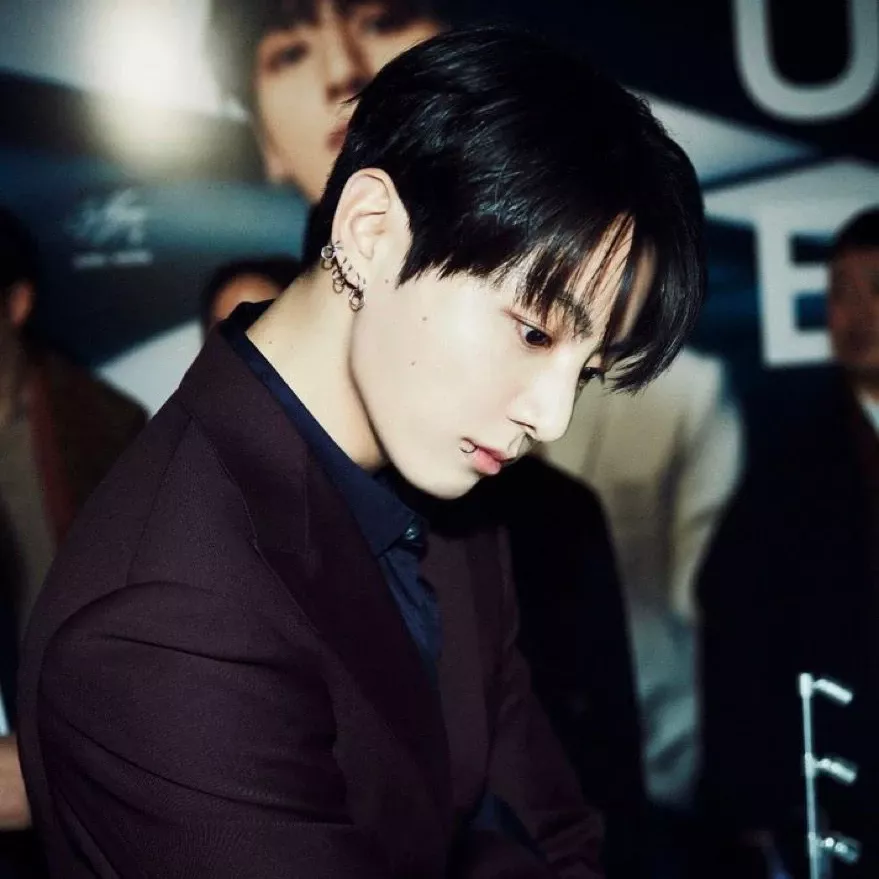 A moment captured by Jungkook (BTS)'s fan