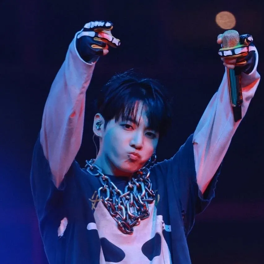 Latest photo of Jungkook (BTS)