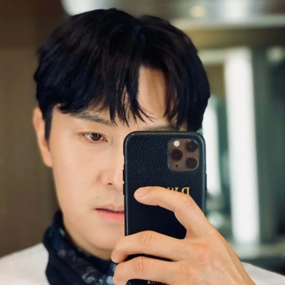 Behind-the-scenes cut of Kim Dongwan (SHINHWA)