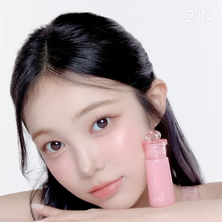 A moment captured by Ian (Hearts2Hearts)'s fan