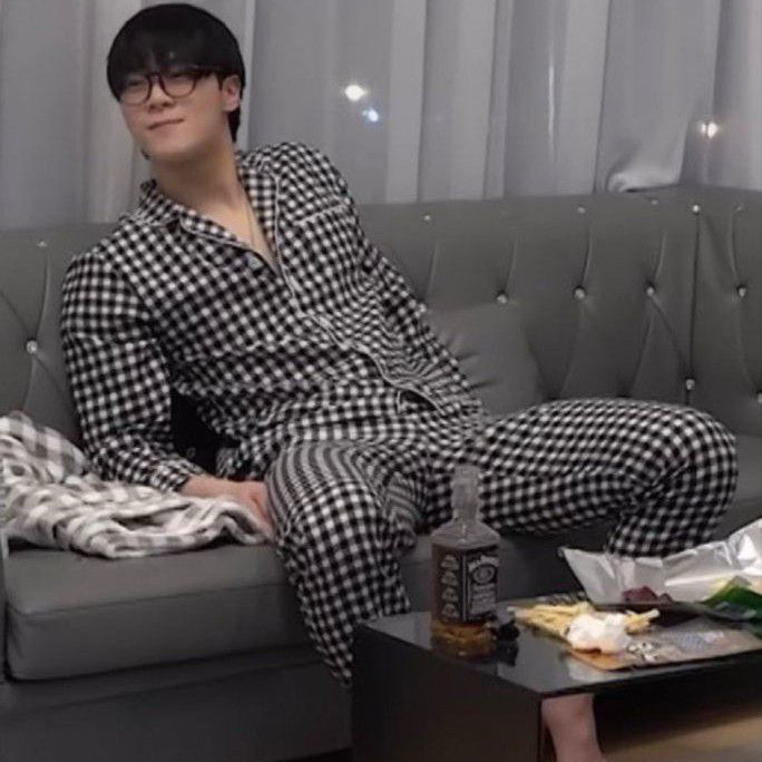 Latest photo of Moonbin (ASTRO)