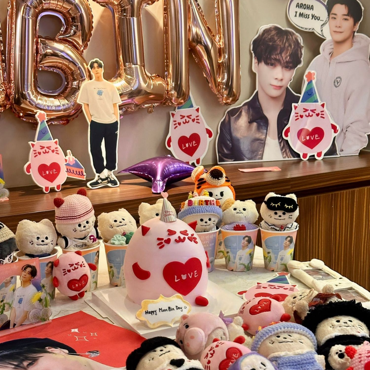 A moment captured by Moonbin (ASTRO)'s fan