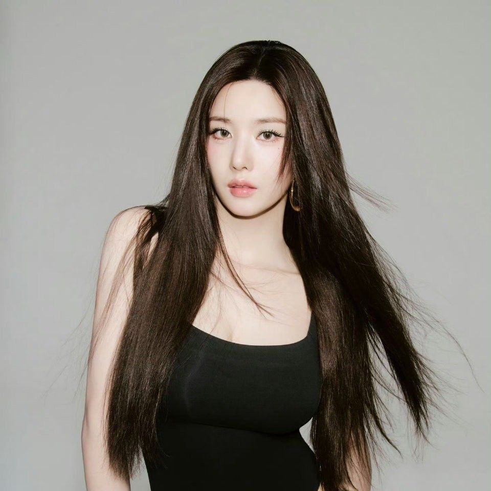 Latest photo of Kwon Eunbi