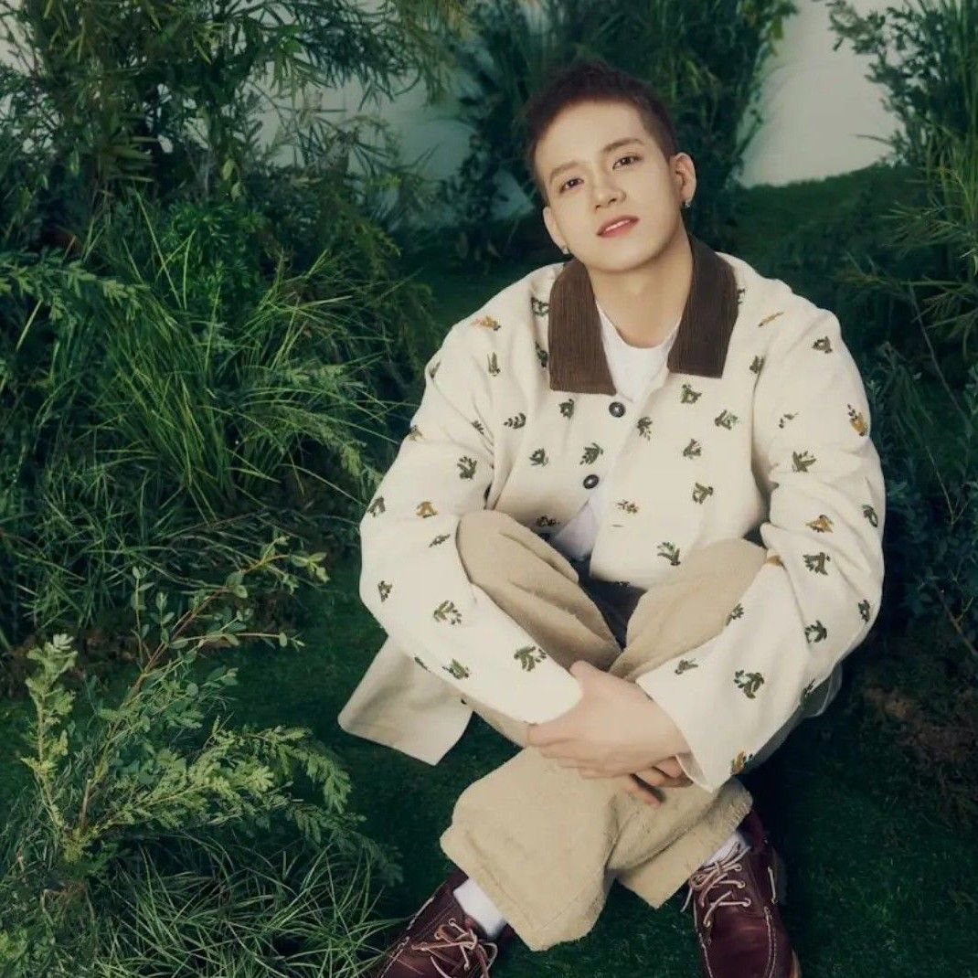 Latest photo of Peniel (BTOB)