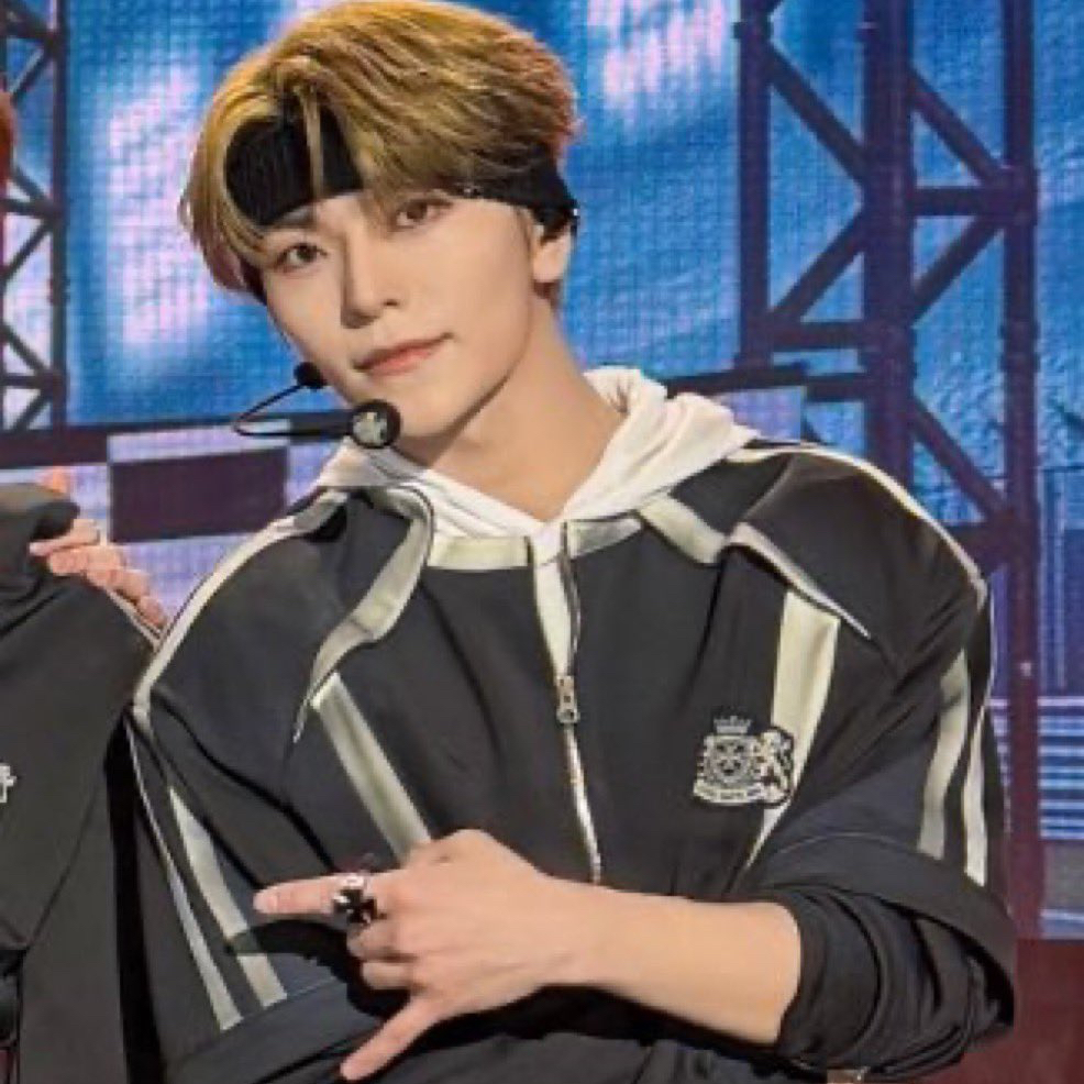 Latest photo of He Xinlong (ALPHA DRIVE ONE)