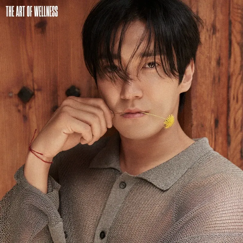 Behind-the-scenes cut of Siwon (Super Junior)