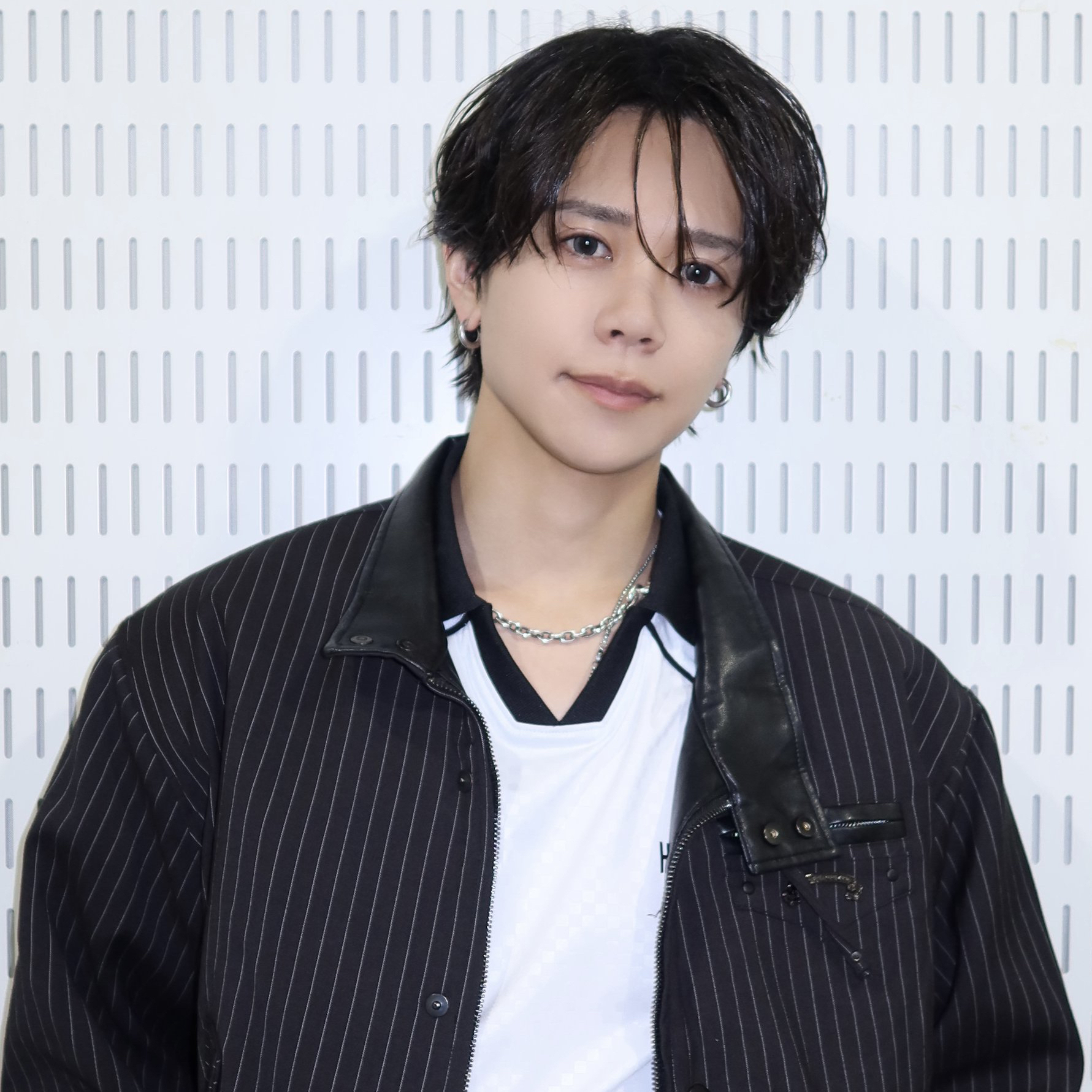 藤牧京介 (INI)的最新照片