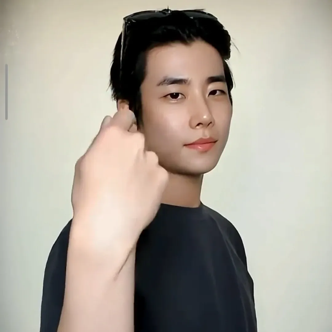 Behind-the-scenes cut of MJ (ASTRO)