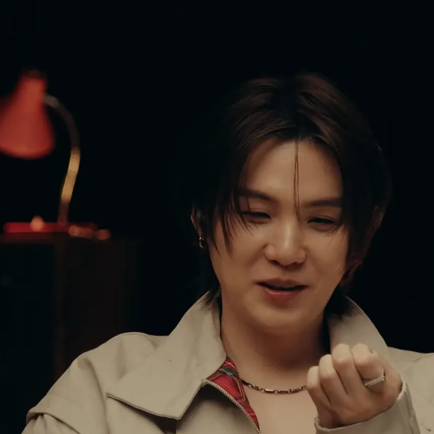 Latest photo of SUGA (BTS)