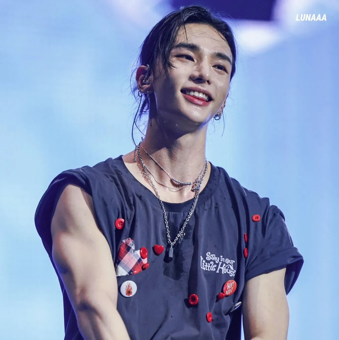 A moment captured by Hyunjin (Stray Kids)'s fan