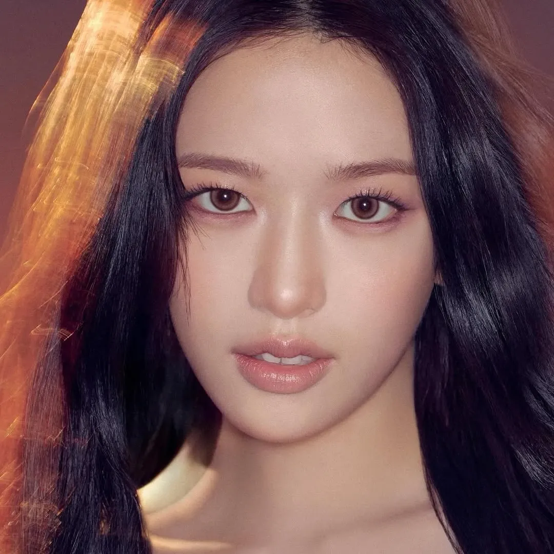 アン・ユジン (IVE)の最新写真