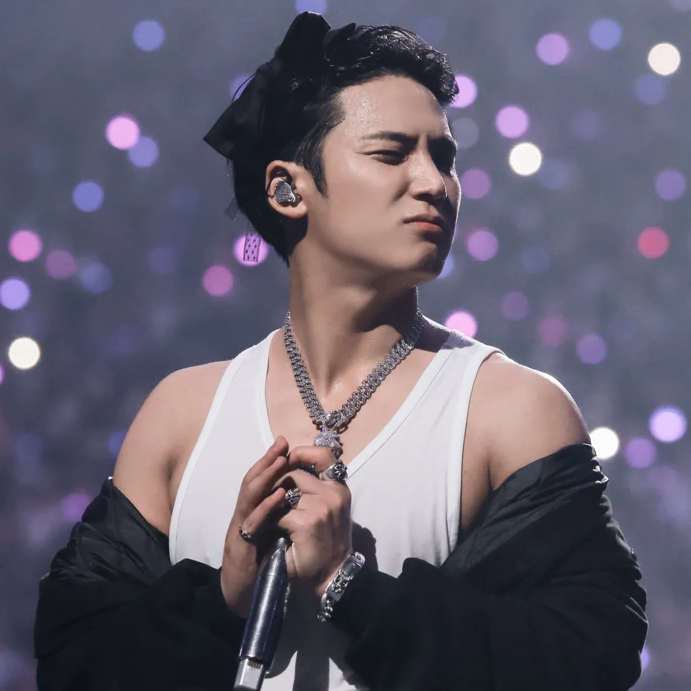 Latest photo of Mingyu (SEVENTEEN)