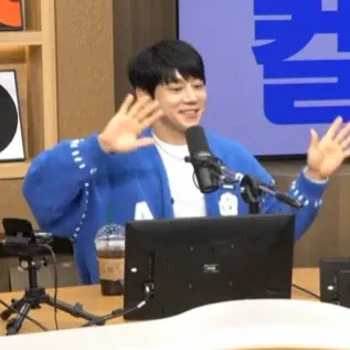 Latest photo of Hwang Chiyeol