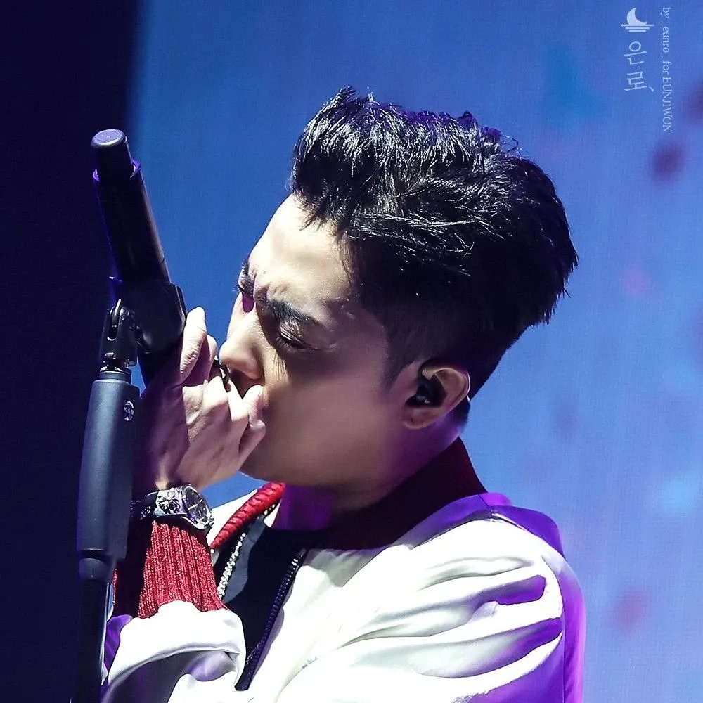 ウン・ジウォン (SECHSKIES)ファンが撮った瞬間