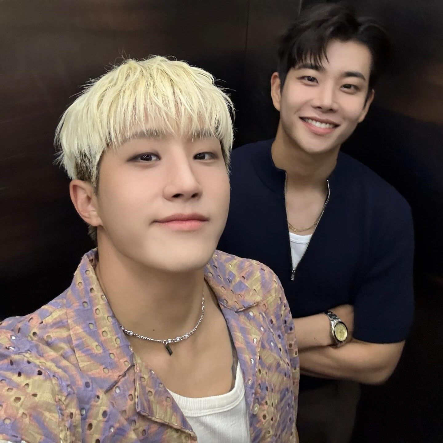 아스트로의 비하인드 컷