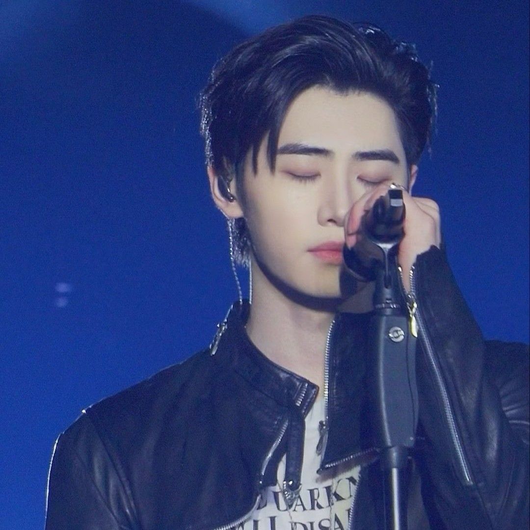 Potret di balik layar Sunghoon (ENHYPEN)