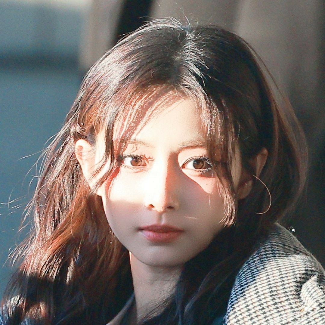 쯔위 (TWICE)의 비하인드 컷