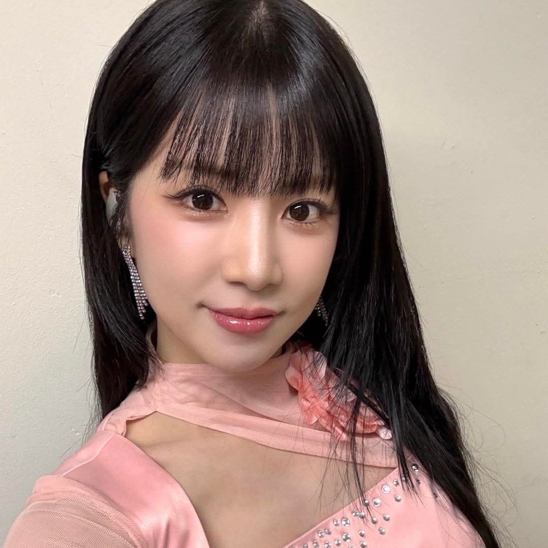 Latest photo of Park Chorong (Apink)