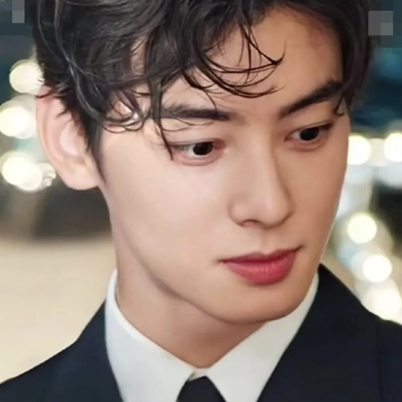 A moment captured by ASTRO's fan