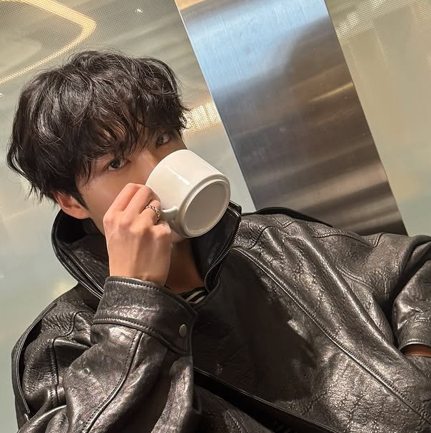 A moment captured by Seonghwa (ATEEZ)'s fan