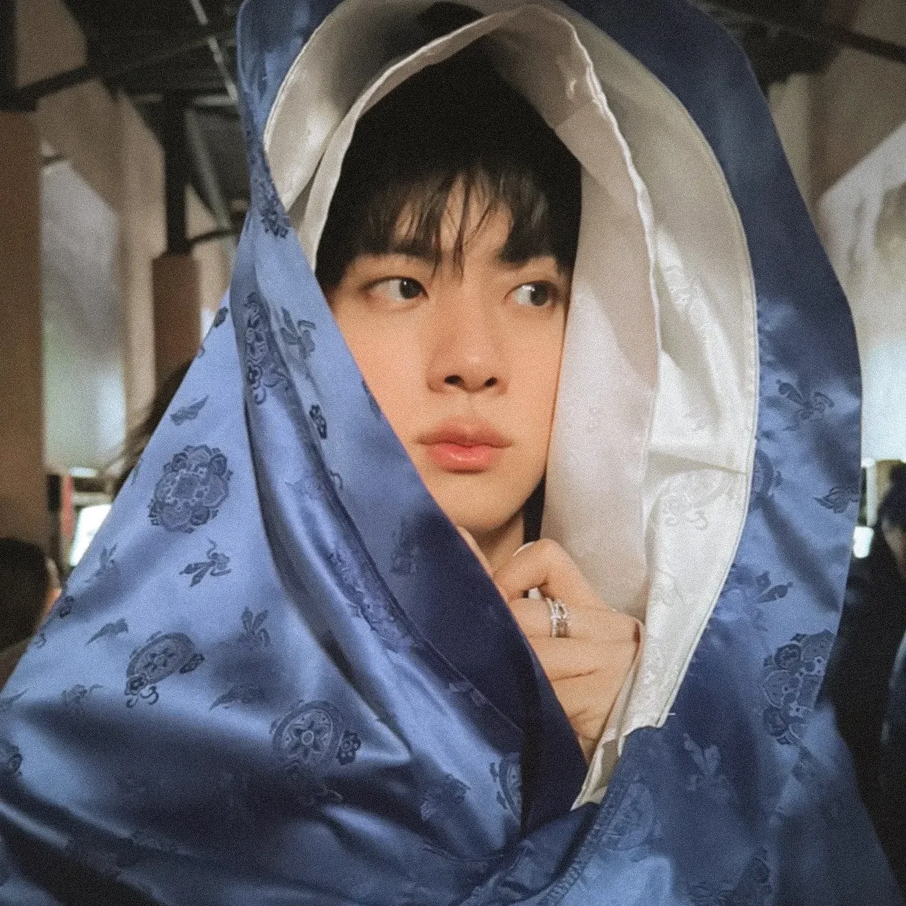 진 (방탄소년단) 최근 활동샷