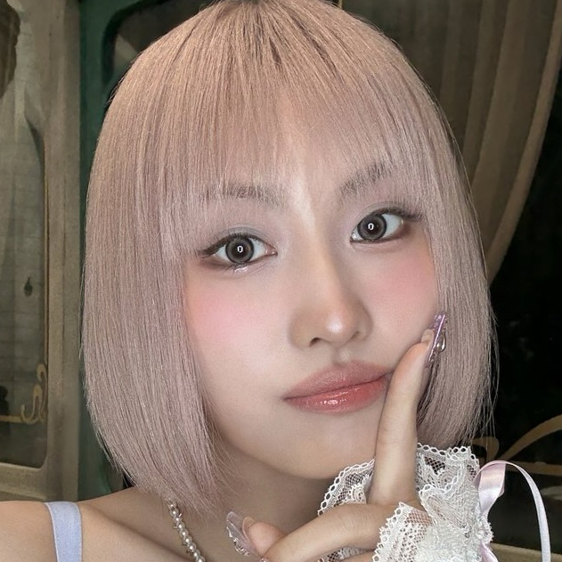 모모 (TWICE) 최근 활동샷