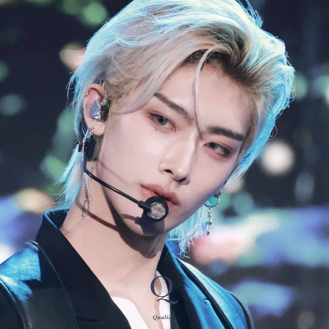 Behind-the-scenes cut of Ricky (ZEROBASEONE)