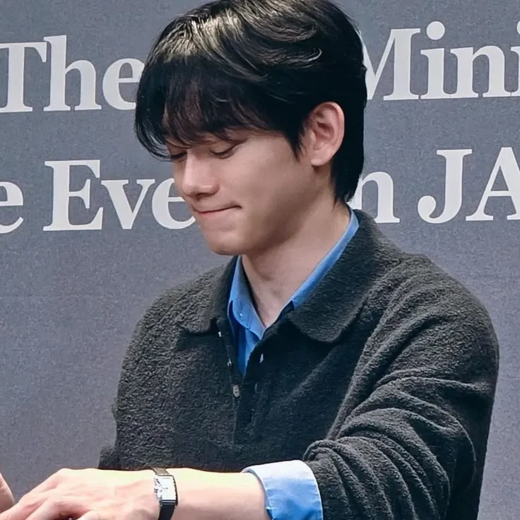 A moment captured by Chen (EXO)'s fan