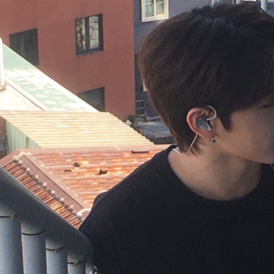 Must-see popular post of 하승 (WHIB), your favorite