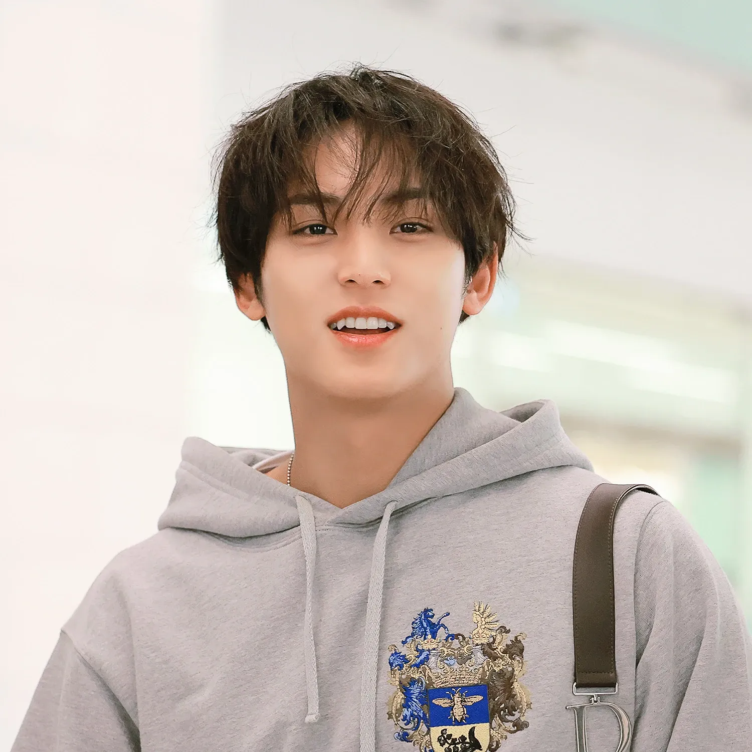 A moment captured by Mingyu (SEVENTEEN)'s fan