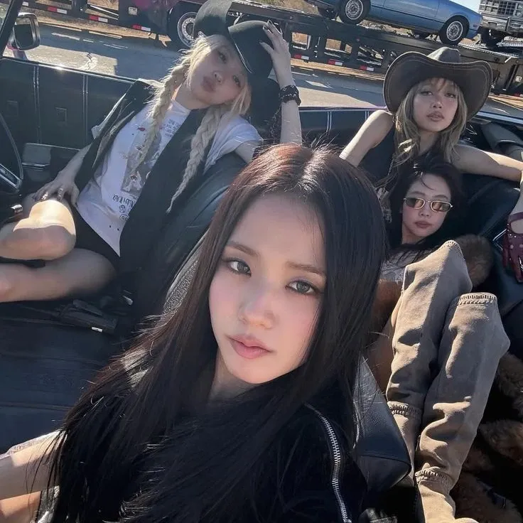 BLACKPINK的幕後花絮