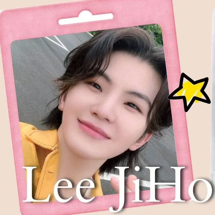 Latest photo of Woozi (SEVENTEEN)