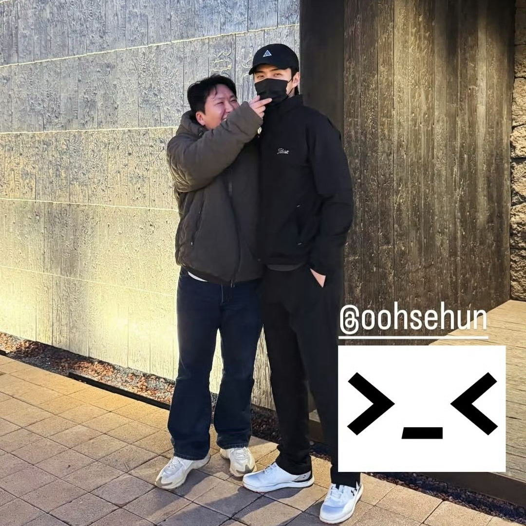 A moment captured by EXO's fan